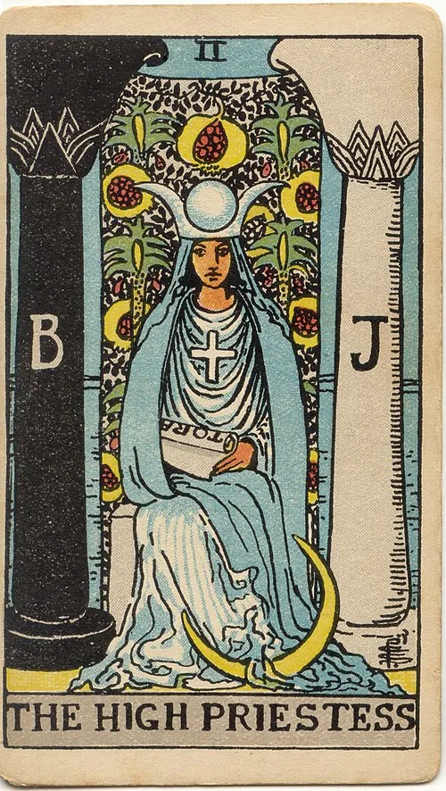 Tranh lá bài Nữ Tư Tế (The High Priestess)