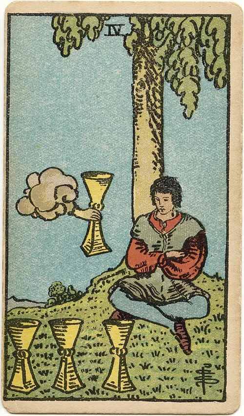 Tranh lá bài Bốn Cốc (Four of Cups)