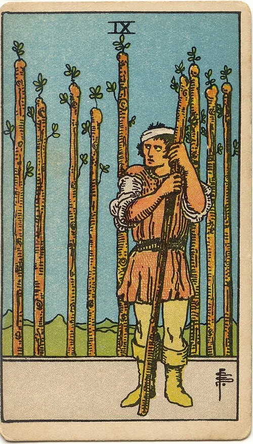 Tranh lá bài Chín Gậy (Nine of Wands)